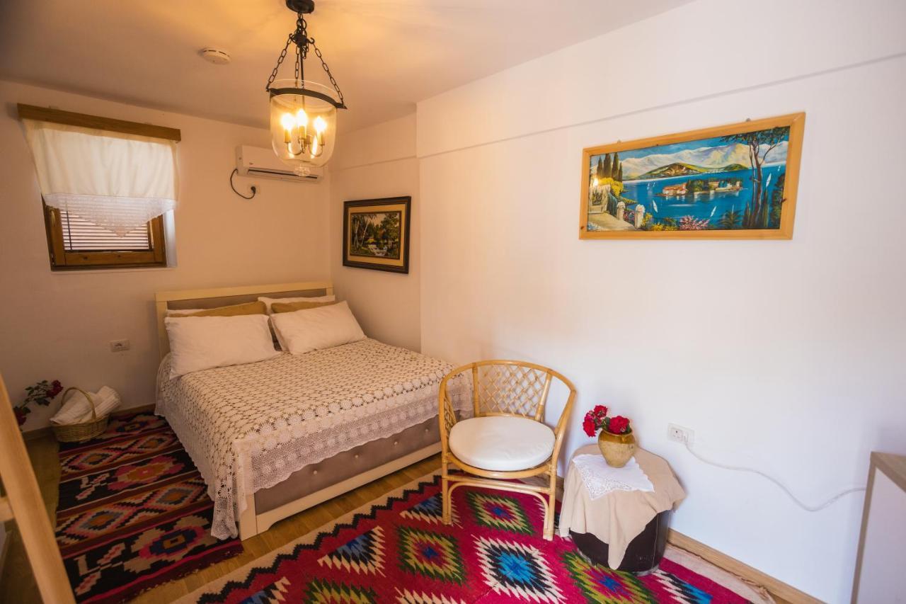 Villa Porta 체파로 외부 사진