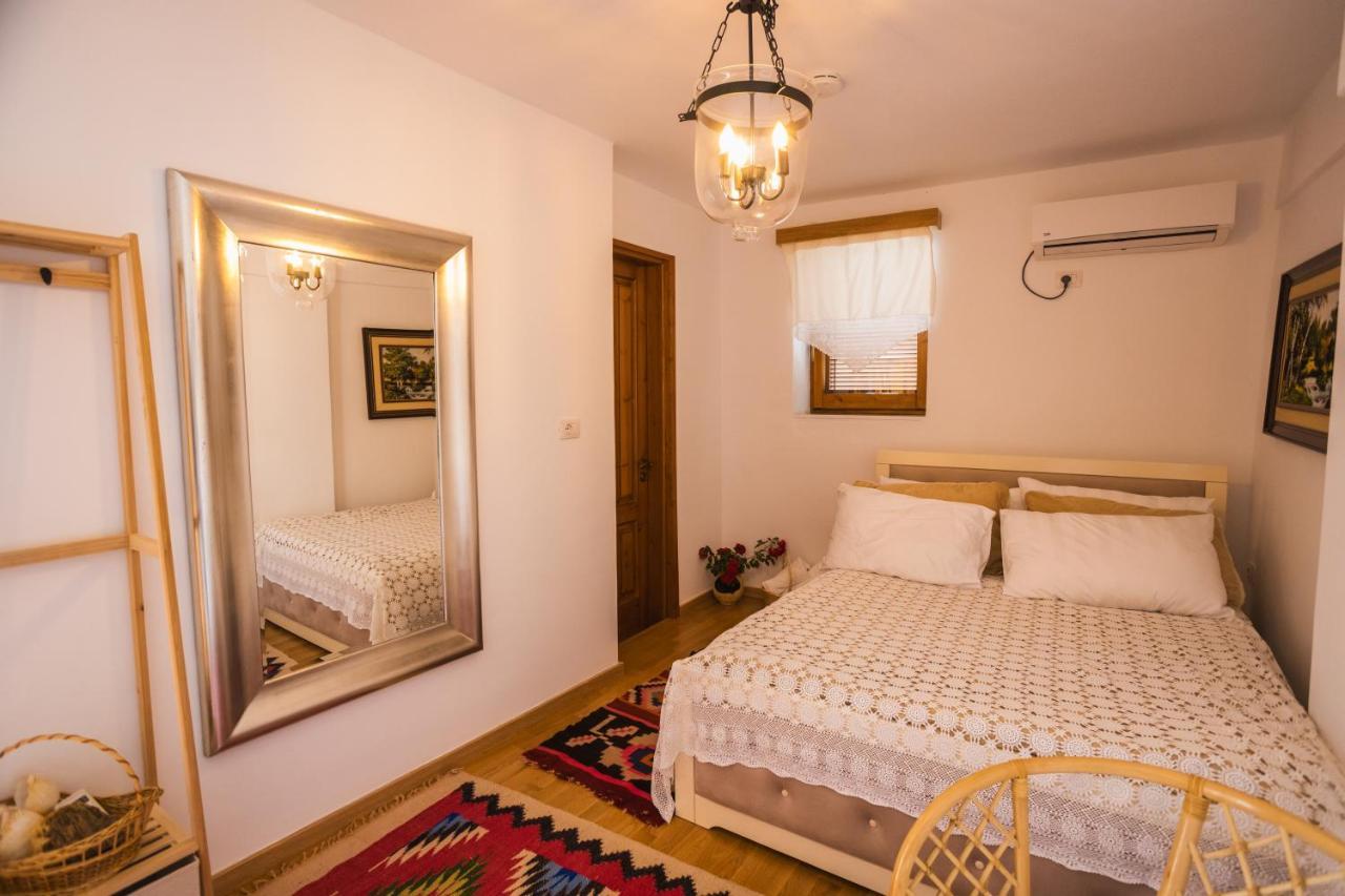Villa Porta 체파로 외부 사진